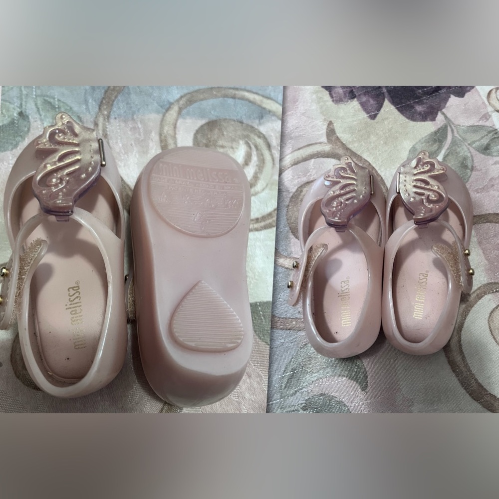 Baby shoes